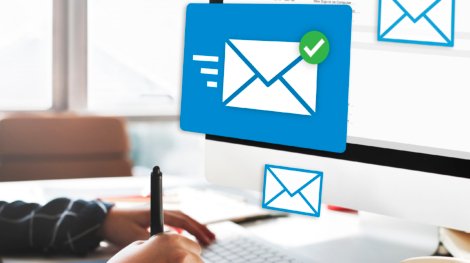 outlook message chat en ligne concept de texte social